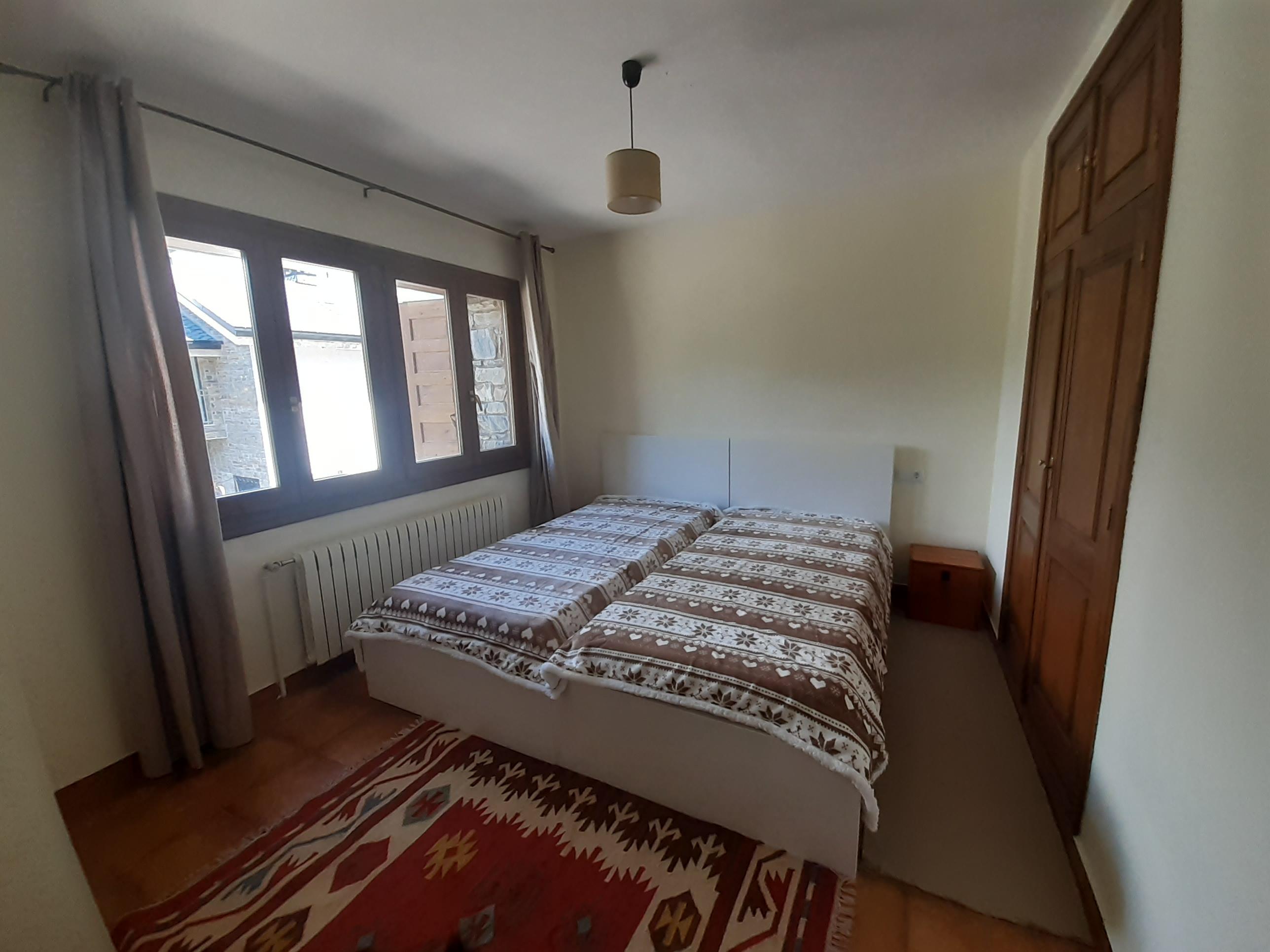 Chalet en venta en Ordino, 3 habitaciones, 250 metros