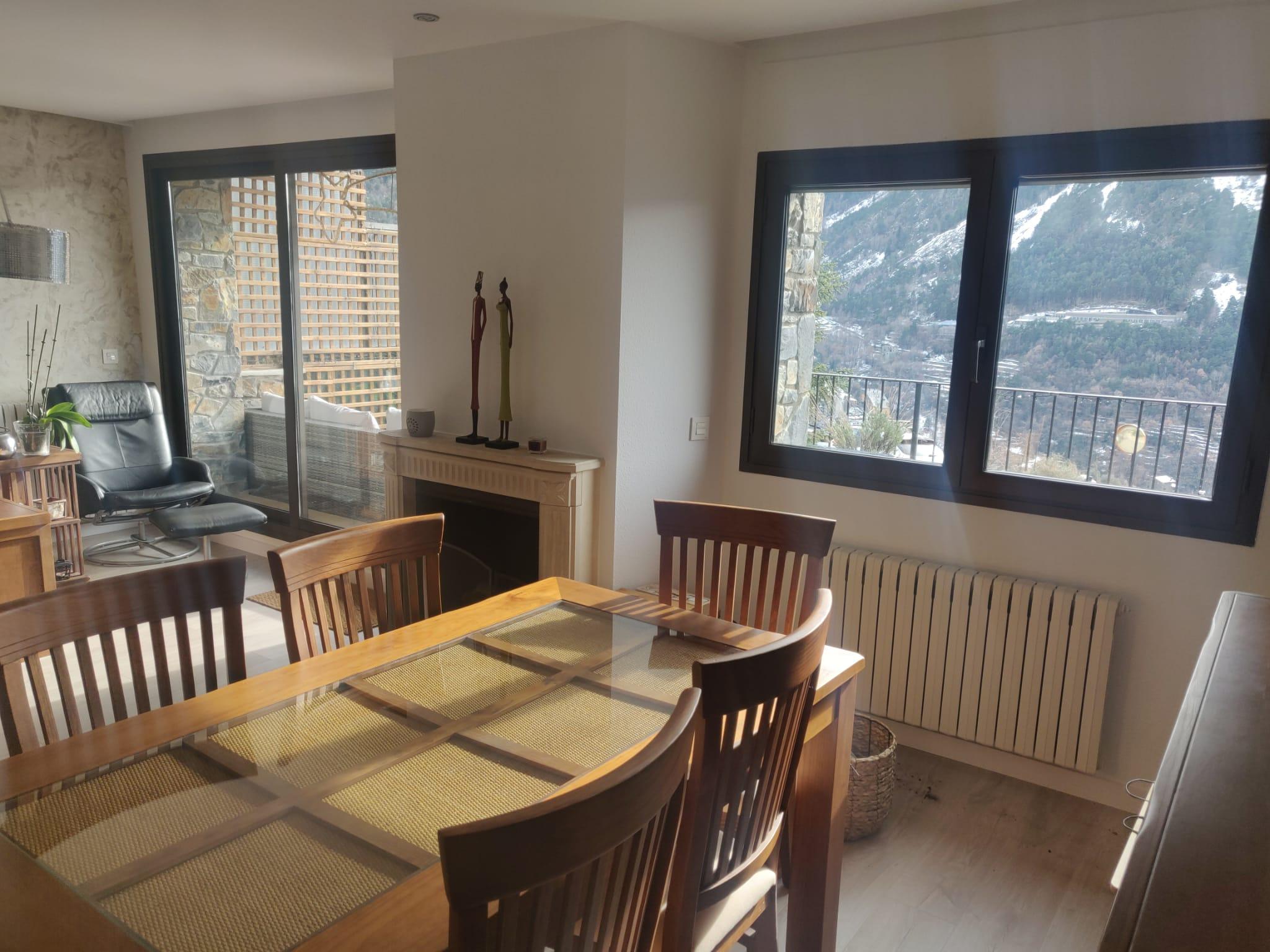 Piso en venta en Escaldes Engordany, 2 habitaciones, 109 metros