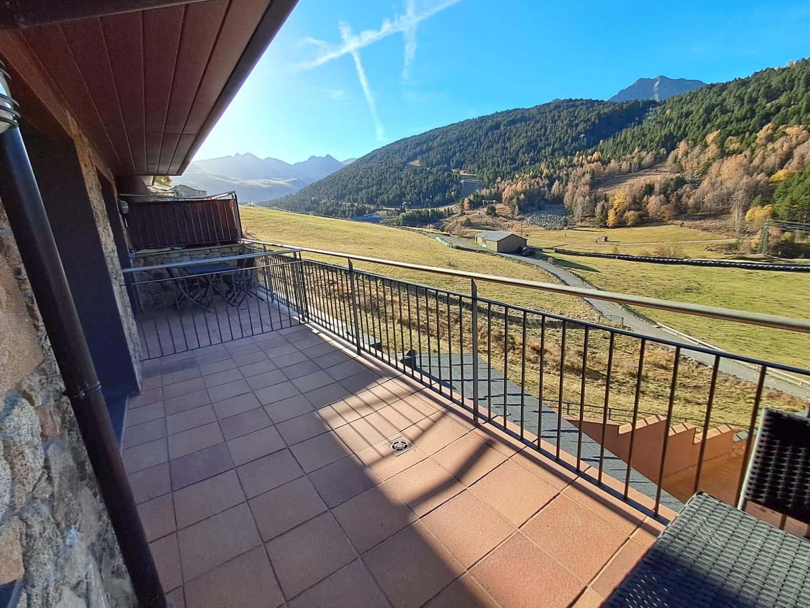 PIS EN LLOGUER DE TEMPORADA A BORDES D'ENVALIRA