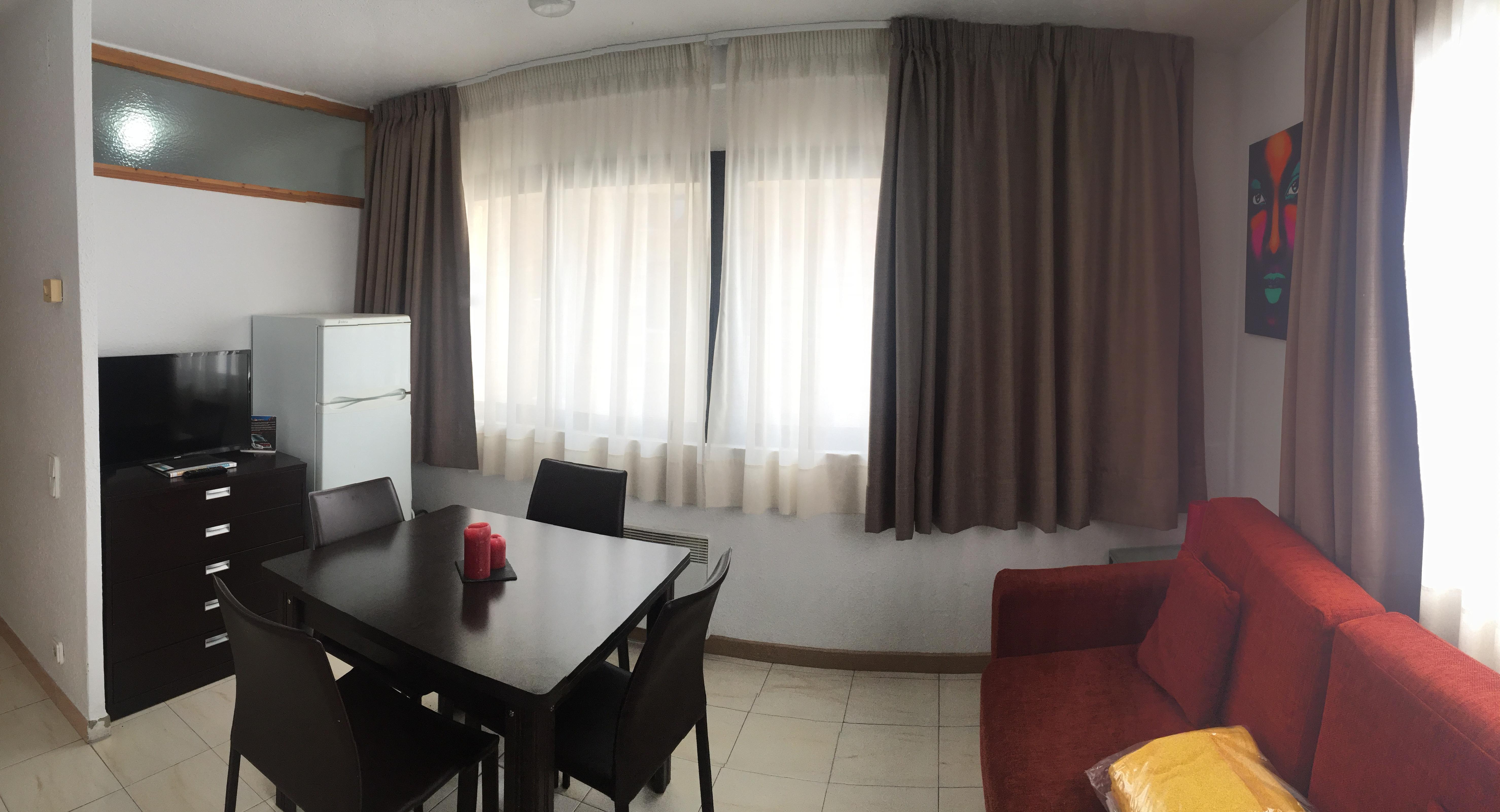 APARTAMENT EN LLOGUER TEMPORADA AL PAS DE LA CASA