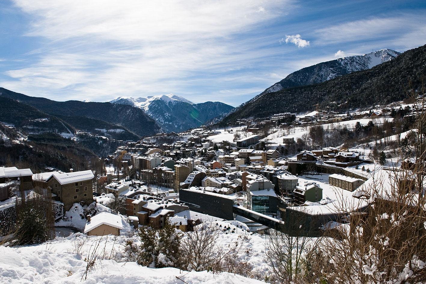Chalet en venta en La Massana, 4 habitaciones, 518 metros