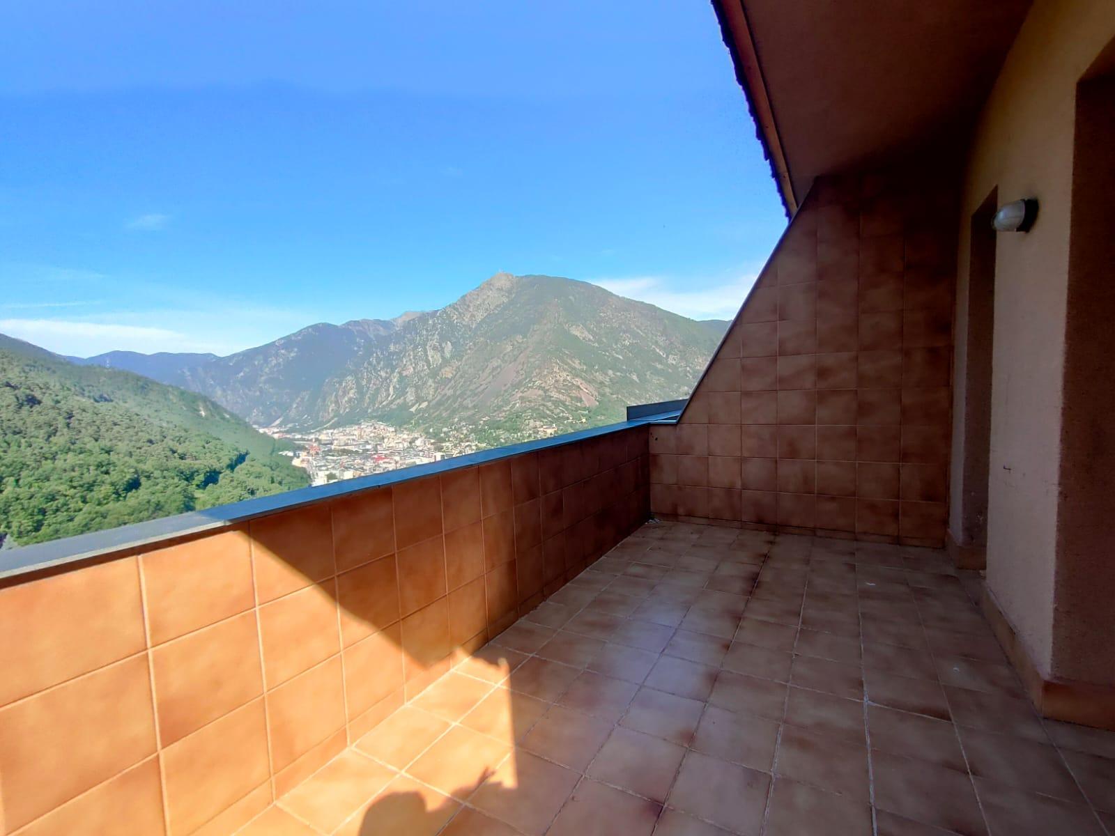 PIS EN VENDA A CAN NOGUÉ