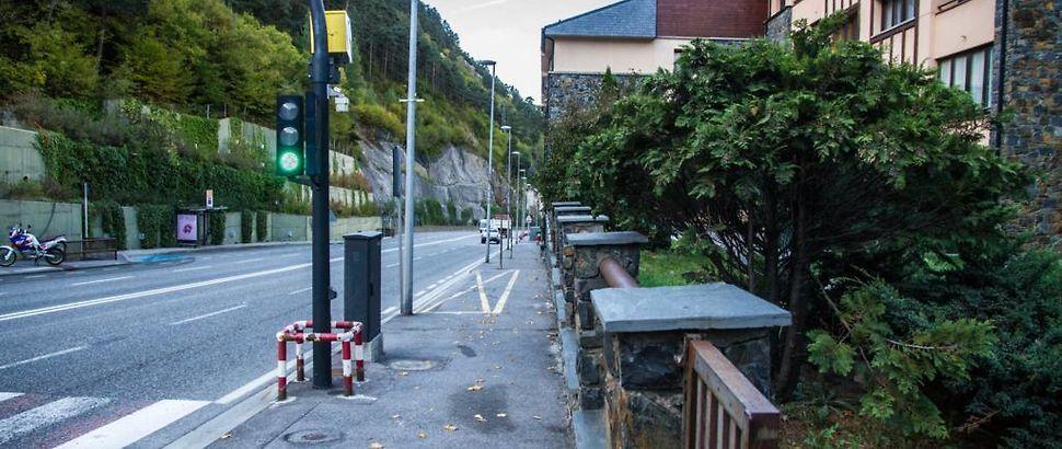PARQUING EN VENDA A VALIRA NOVA