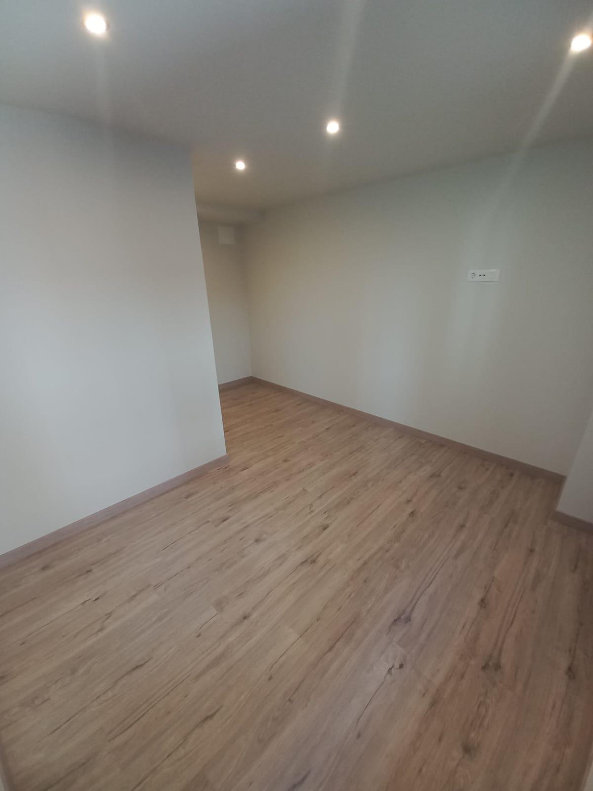 Piso en venta en Santa Coloma, 3 habitaciones, 110 metros