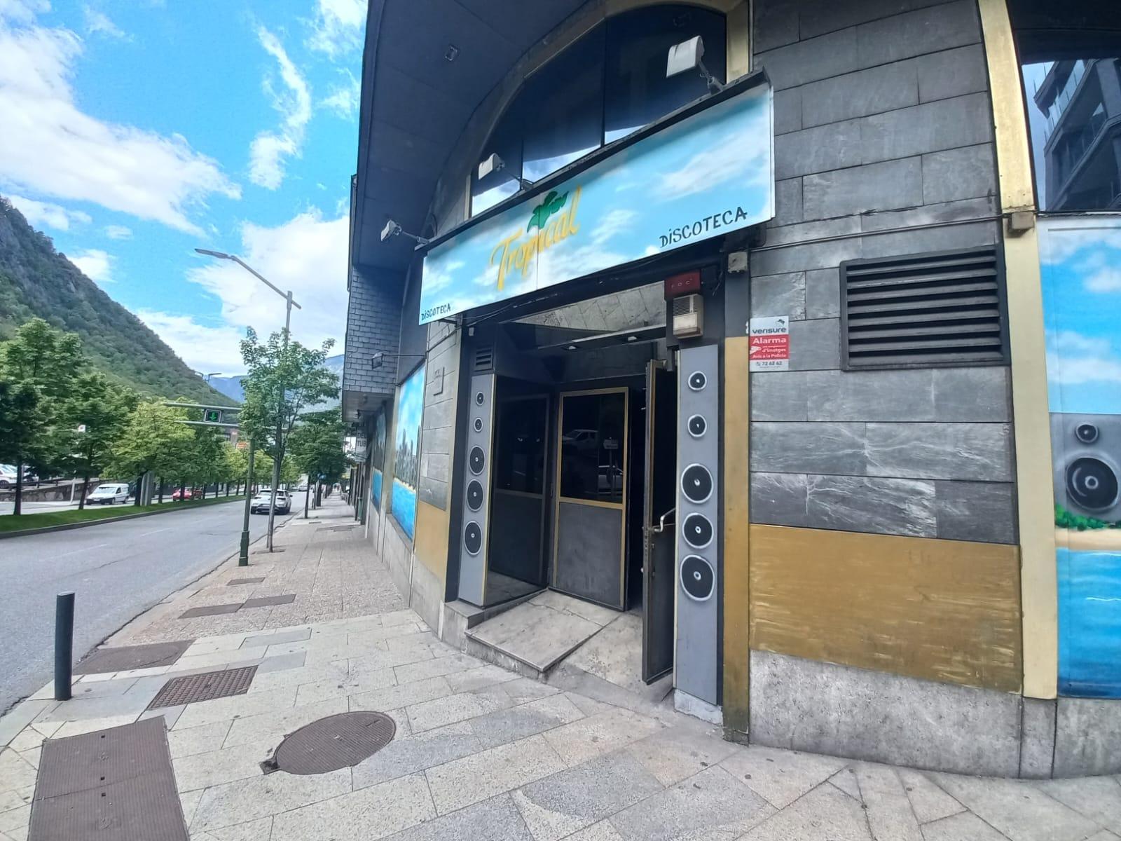GRAN LOCAL EN LLOGUER A ANDORRA LA VELLA