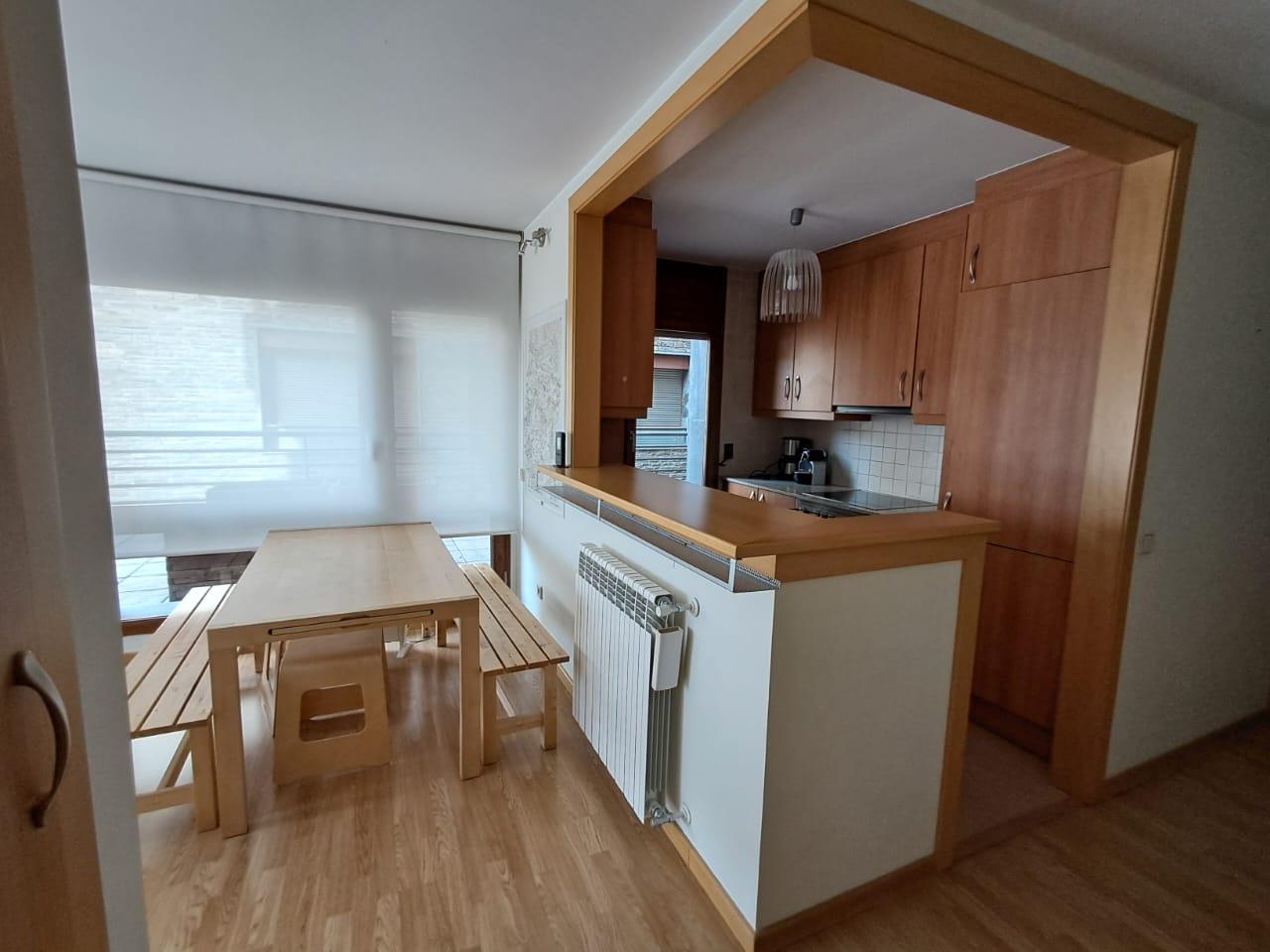 Piso de alquiler en El Tarter, 2 habitaciones, 75 metros