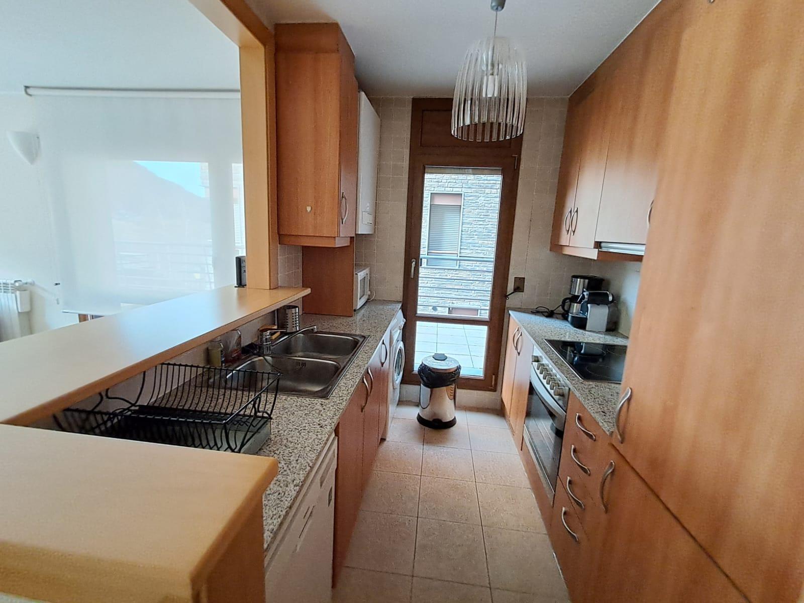Piso de alquiler en El Tarter, 2 habitaciones, 75 metros