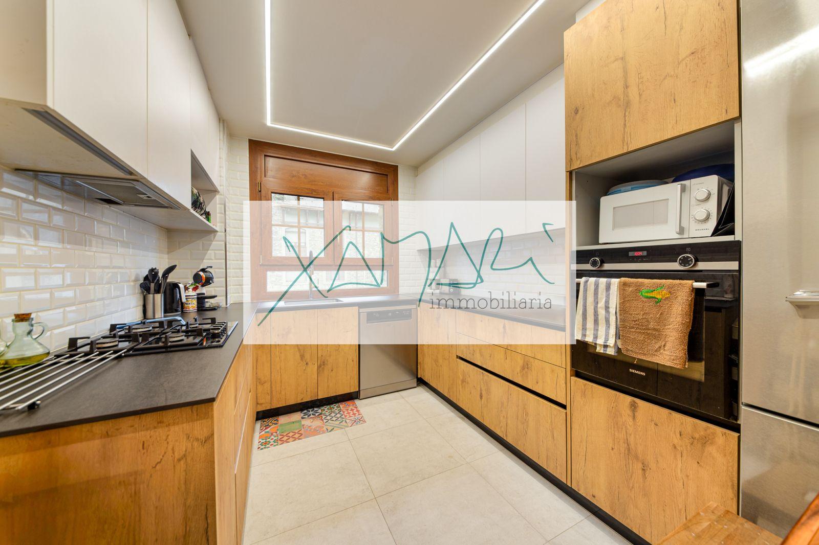 Piso en venta en La Cortinada, 3 habitaciones, 118 metros