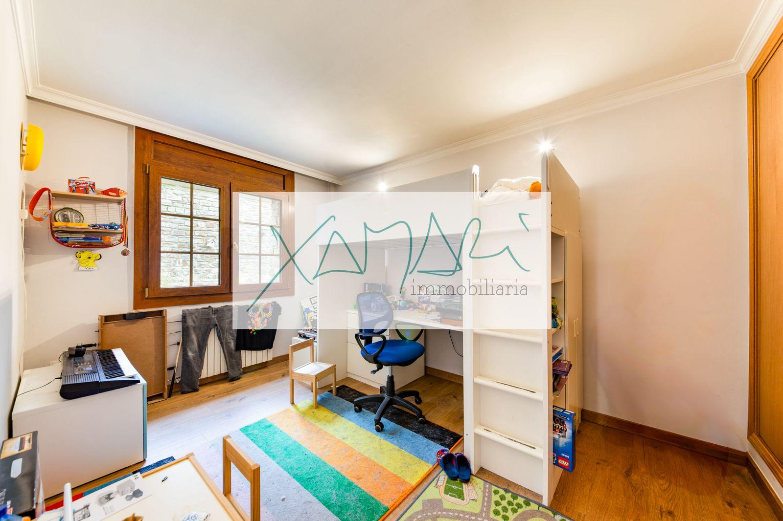 Piso en venta en La Cortinada, 3 habitaciones, 118 metros
