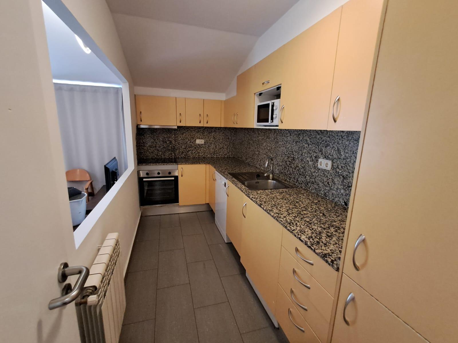 Piso de alquiler en El Tarter, 4 habitaciones, 110 metros