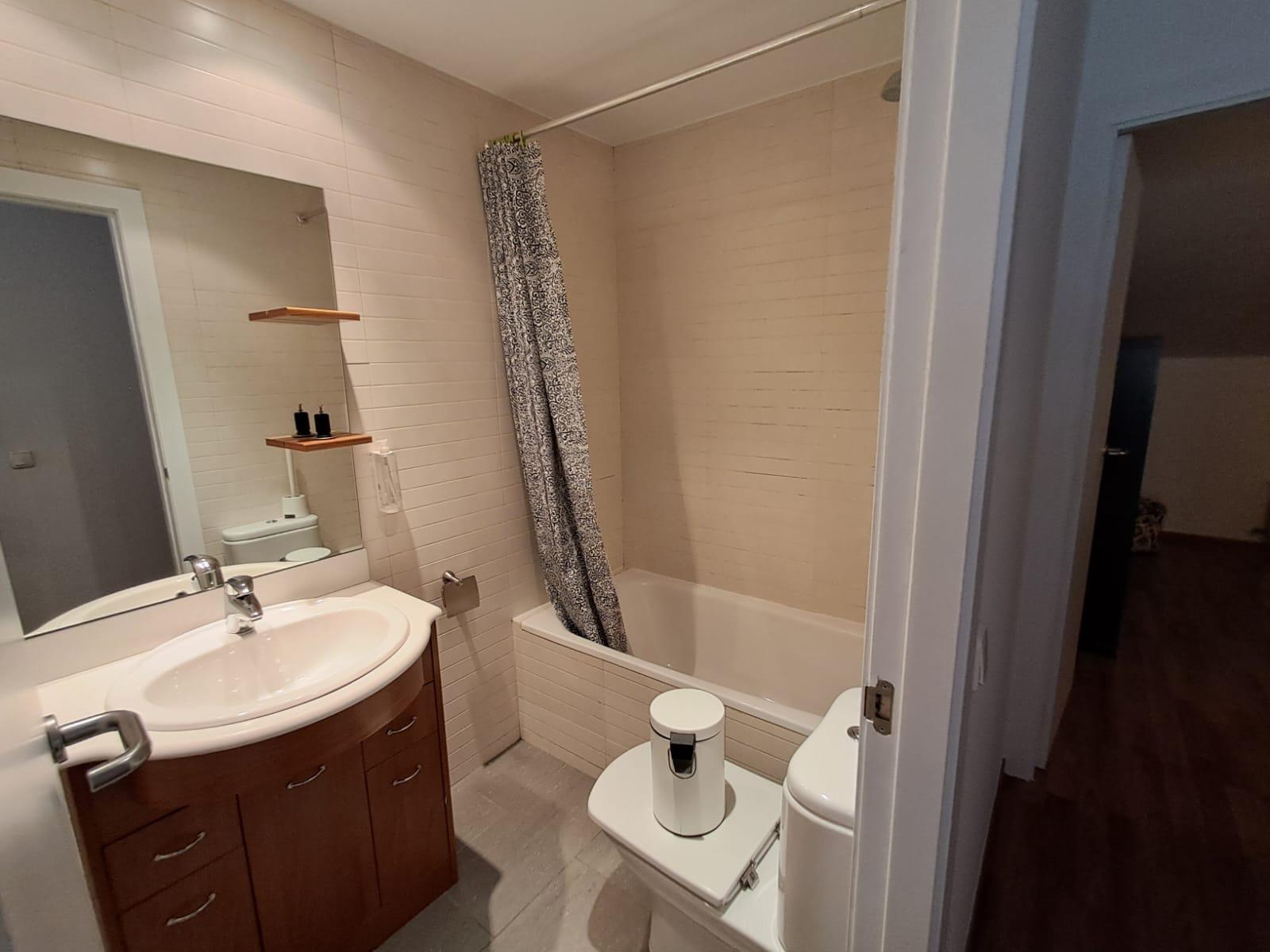Piso de alquiler en El Tarter, 4 habitaciones, 110 metros