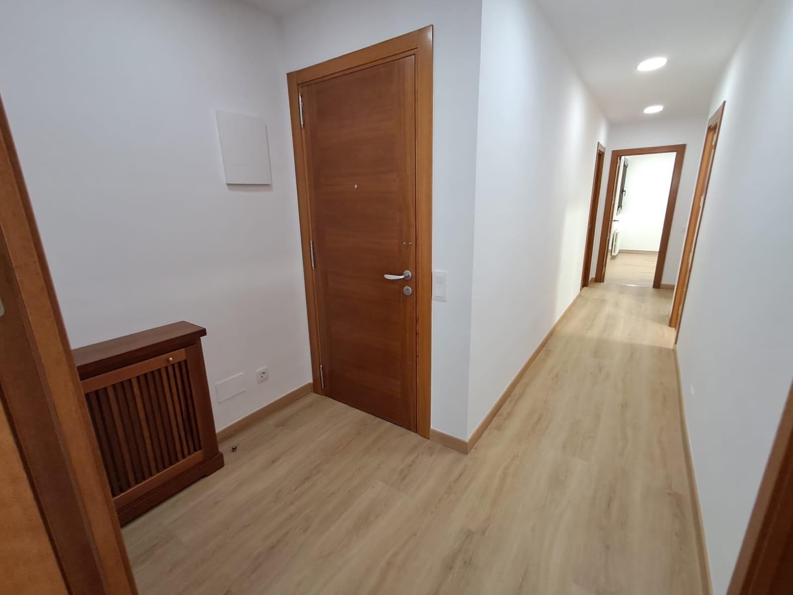 Piso de alquiler en Escaldes Engordany, 3 habitaciones, 110 metros