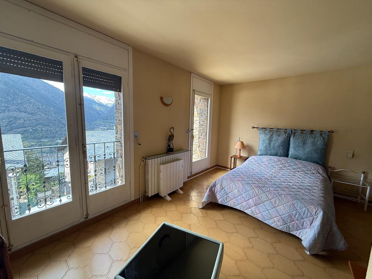 CASA ADOSSADA EN VENDA A ESCALDES