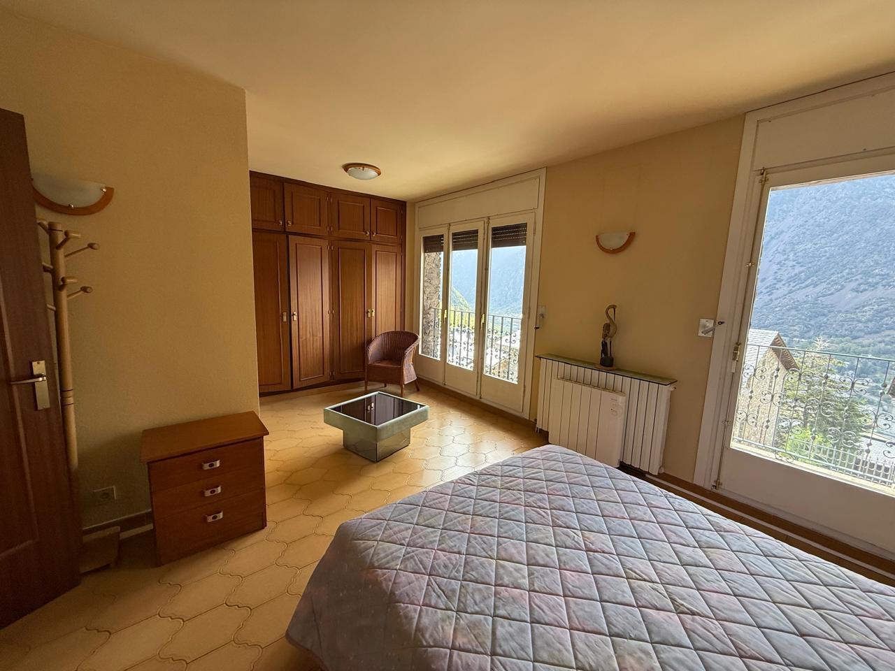 CASA ADOSSADA EN VENDA A ESCALDES