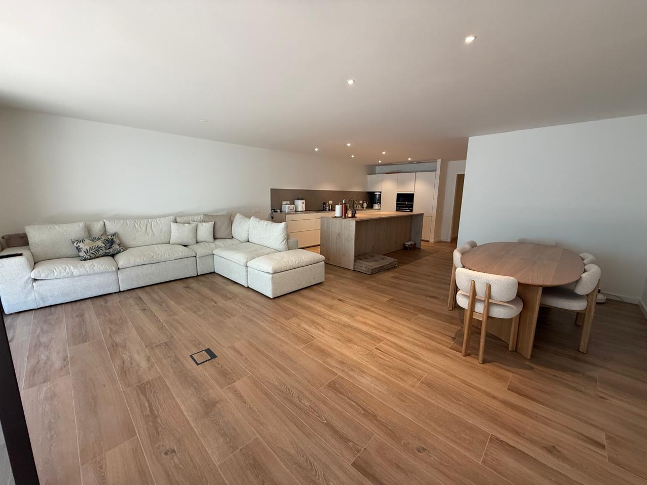 Piso en venta en Andorra la Vella, 3 habitaciones, 197 metros