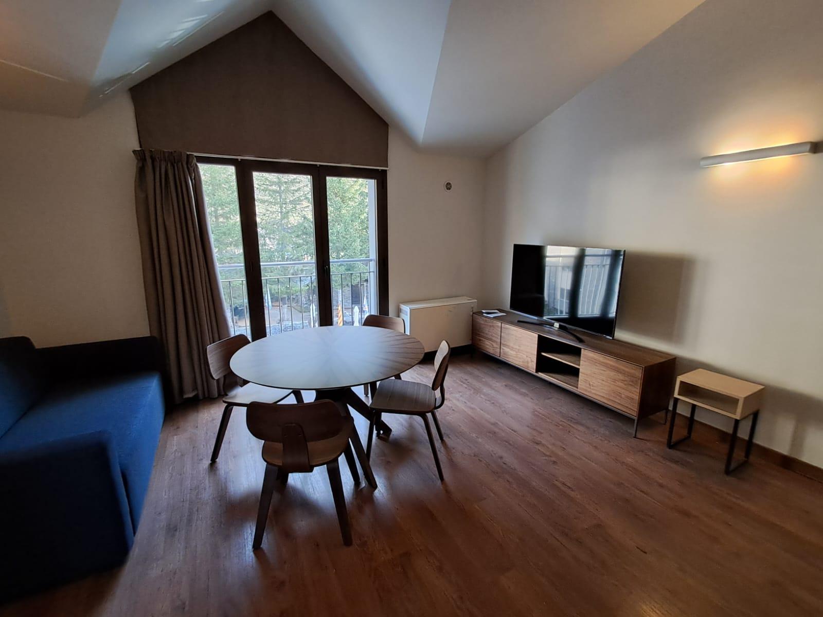 Ático de alquiler en Bordes d'Envalira, 2 habitaciones, 70 metros