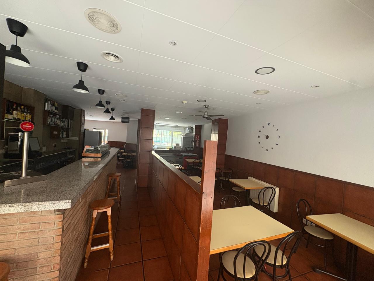 Local comercial de alquiler en Escaldes Engordany, 100 metros