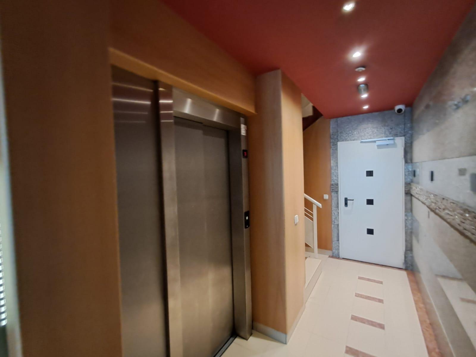 Piso de alquiler en Escaldes Engordany, 2 habitaciones, 68 metros