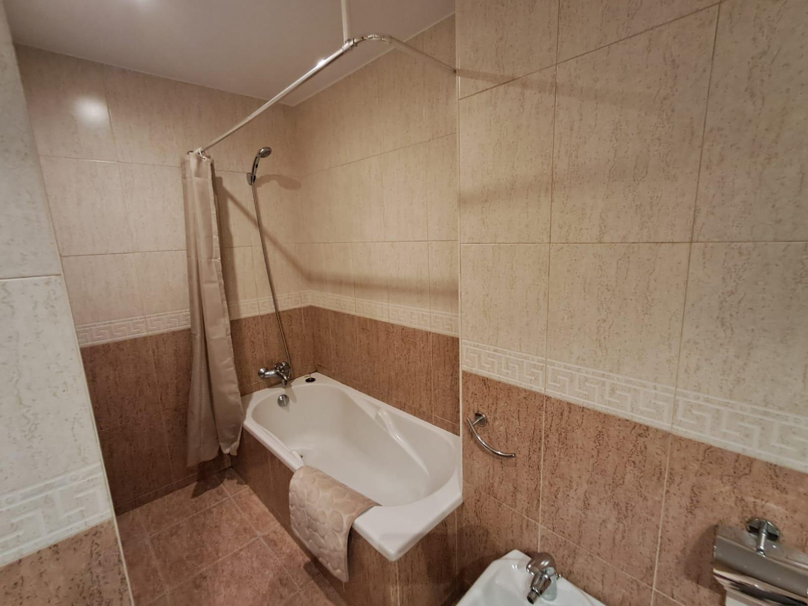 Piso de alquiler en Escaldes Engordany, 2 habitaciones, 68 metros